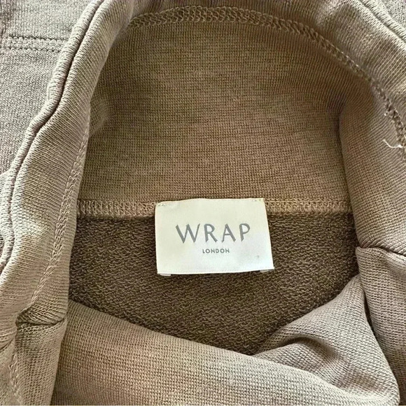 NWOT New Wrap London Sweatshirt High Neck - Picture 9 of 9
